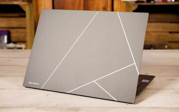 Asus Zenbook S 13 OLED testé par PhonAndroid Asus Zenbook S 13 OLED testé par PhonAndroid
