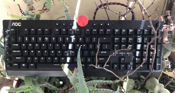 AOC AGON AGK700 testé par Club386 AOC AGON AGK700 testé par Club386