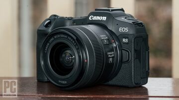 Test Canon EOS R8 par PCMag