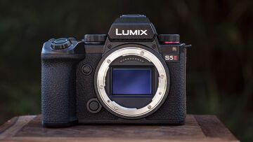 Panasonic Lumix S5 II test par TechRadar