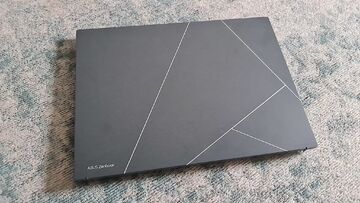 Asus ZenBook S13 reviewed by Tom's Guide (FR)