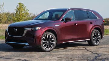 Mazda CX-9 testé par SlashGear Mazda CX-9 testé par SlashGear