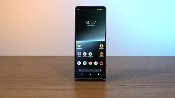 Sony Xperia 1 V Review: 33 Ratings, Pros and Cons