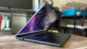 Razer Blade 18 test par GamesRadar