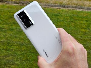 Xiaomi Poco F5 Pro testé par CNET France Xiaomi Poco F5 Pro testé par CNET France