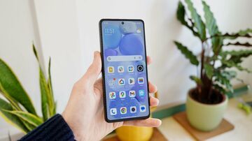 Xiaomi Redmi Note 12 Pro reviewed by ExpertReviews