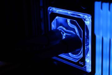 Test Alphacool Aurora XPX Edge RGB