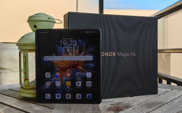 Honor Magic Vs reviewed by PhonAndroid