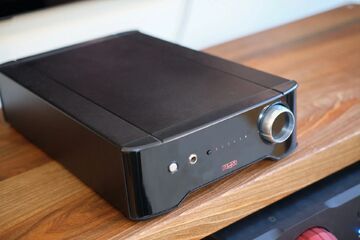 Rega Brio reviewed by iiWi