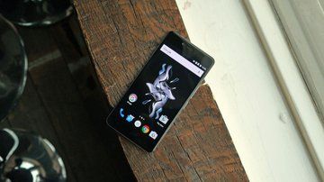 OnePlus X test par TechRadar OnePlus X test par TechRadar