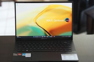 Asus ZenBook 14 reviewed by DigitalTrends Asus ZenBook 14 reviewed by DigitalTrends