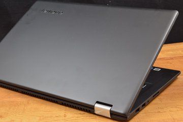 Test Lenovo Yoga 700