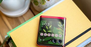 Motorola Razr Plus testé par The Verge Motorola Razr Plus testé par The Verge