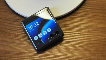 Motorola Razr 40 Ultra reviewed by T3 Motorola Razr 40 Ultra reviewed by T3