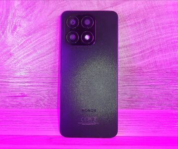 Honor X8a reviewed by NotebookCheck