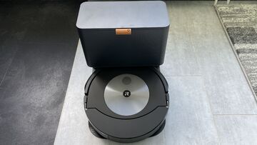 iRobot Roomba Combo J7 reviewed by Chip.de