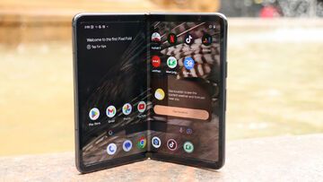 Google Pixel Fold testé par TechRadar Google Pixel Fold testé par TechRadar