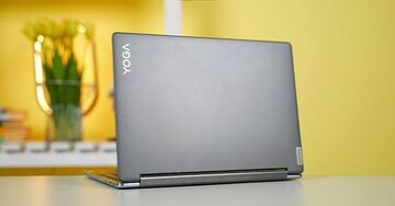 Lenovo Yoga 9i reviewed by GadgetByte