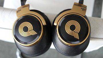 AKG N90Q test par Trusted Reviews