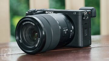 Sony A6700 Review: 14 Ratings, Pros and Cons