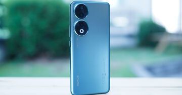 Honor 90 reviewed by Les Numriques