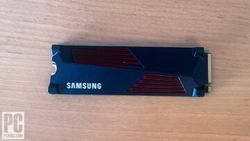 Samsung 990 PRO test par PCMag