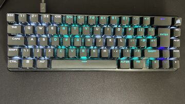 Corsair K65 Pro Mini testé par GamesRadar Corsair K65 Pro Mini testé par GamesRadar