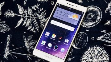 Oppo R7s test par CNET USA Oppo R7s test par CNET USA