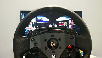 Logitech G Pro Racing Wheel testé par GamesRadar Logitech G Pro Racing Wheel testé par GamesRadar