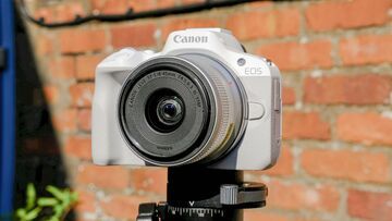 Canon EOS R50 testé par Tom's Guide (US) Canon EOS R50 testé par Tom's Guide (US)