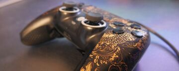 SCUF Reflex testé par TheSixthAxis SCUF Reflex testé par TheSixthAxis