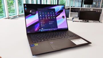 Asus ZenBook 14 reviewed by PCWorld.com
