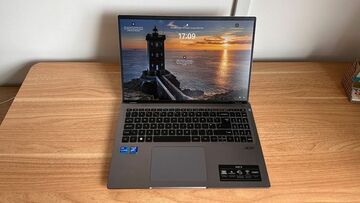 Acer Swift X 16 test par Creative Bloq