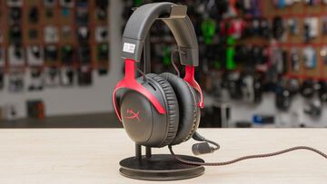 HyperX Cloud III reviewed by RTings HyperX Cloud III reviewed by RTings