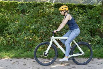 VanMoof S4 Review: 4 Ratings, Pros and Cons