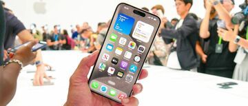 Apple iPhone 15 Pro Review: 34 Ratings, Pros and Cons