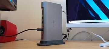 Satechi Thunderbolt 4 test par Creative Bloq