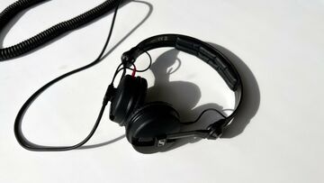 Sennheiser HD 25 Review: 2 Ratings, Pros and Cons