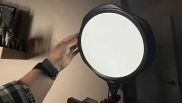 Joby Beamo Studio Deluxe Lighting Kit Review: 1 Ratings, Pros and Cons