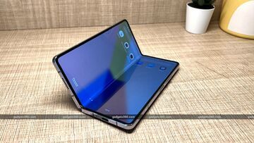 Samsung Galaxy Z Fold 5 test par Gadgets360