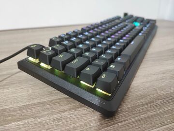 Test Corsair K70 Core