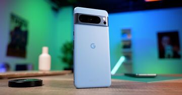 Google Pixel 8 Pro Review: 39 Ratings, Pros and Cons