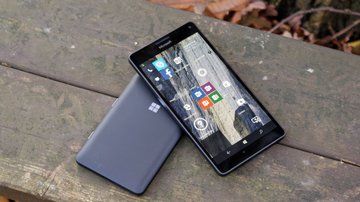 Microsoft Lumia 950 XL test par TechRadar Microsoft Lumia 950 XL test par TechRadar