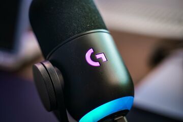 Logitech G Yeti GX Review: 4 Ratings, Pros and Cons