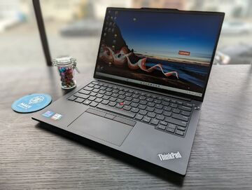 Lenovo ThinkPad E14 test par NotebookCheck