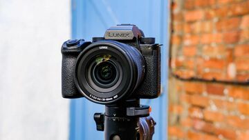 Panasonic Lumix S5 reviewed by Tom's Guide (US)