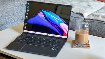 HP Dragonfly G4 test par TechRadar