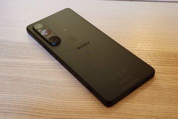 Sony Xperia 1 V reviewed by Presse Citron