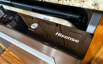 Test Hisense HUI66360XCUS