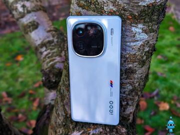 Review Vivo iQOO 12 by Mighty Gadget